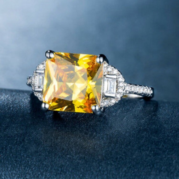 925 Sterling Silver Luxury Citrine Ring - Picture 2 of 5